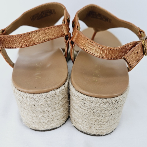 Vionic Kirra Platform Wedge Sandal in Argan Brown Leather Size 10 - Picture 10 of 15